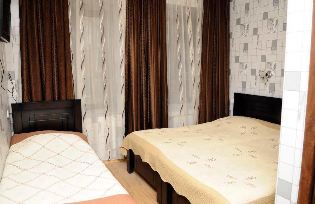 Hotel Lions Tbilisi Bagian luar foto
