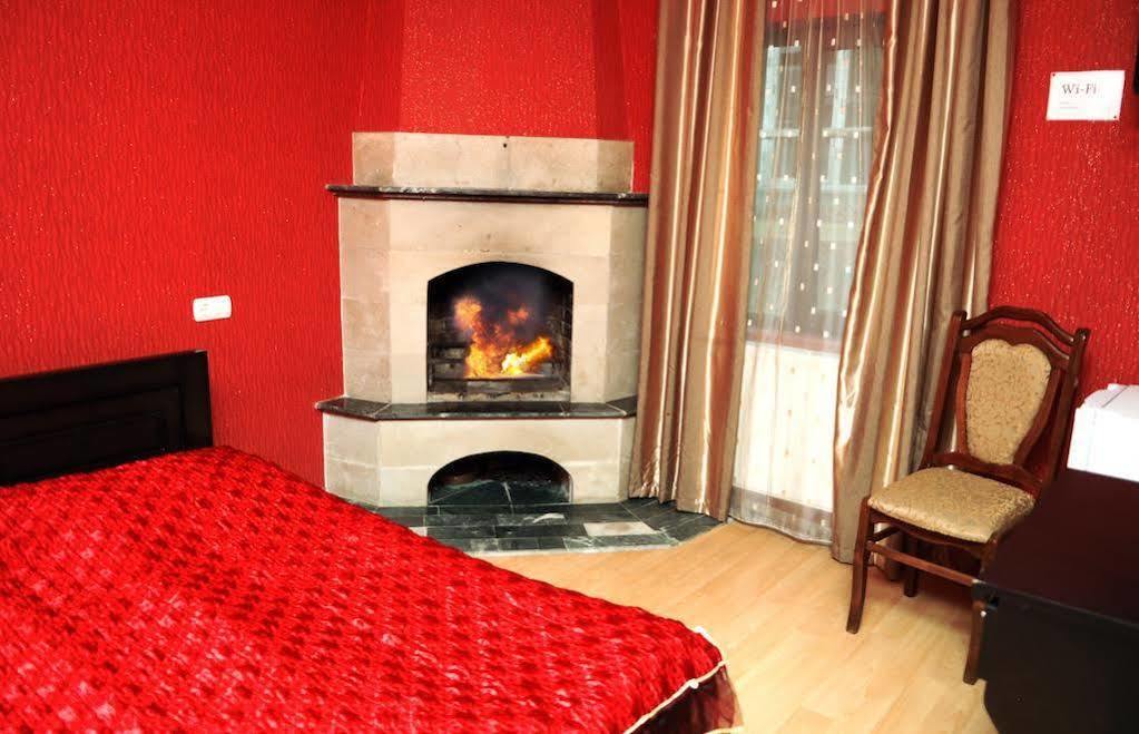 Hotel Lions Tbilisi Bagian luar foto