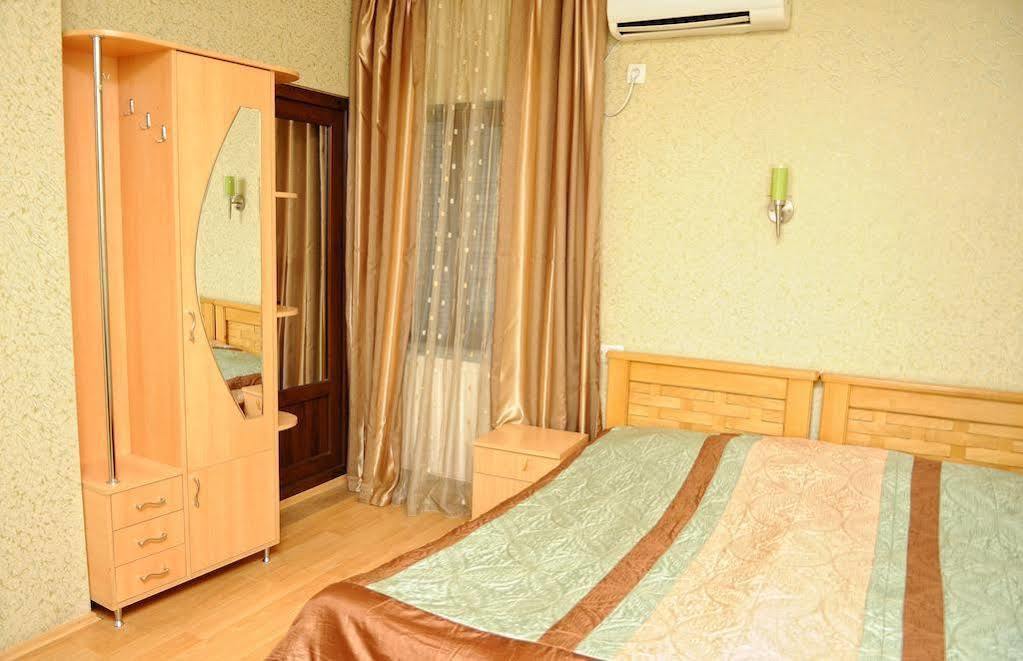 Hotel Lions Tbilisi Bagian luar foto