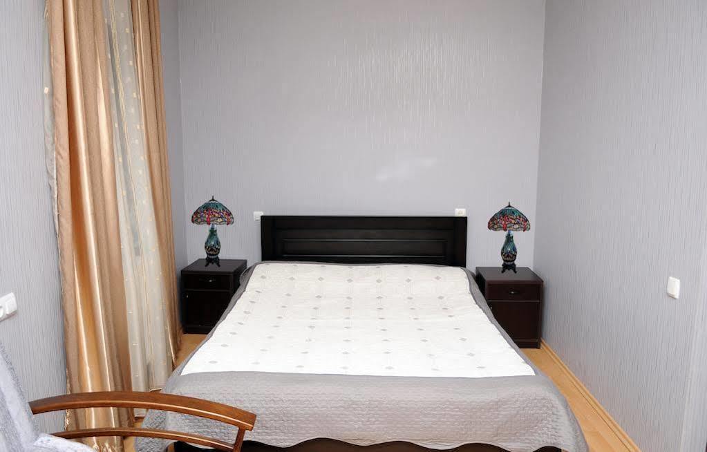 Hotel Lions Tbilisi Bagian luar foto