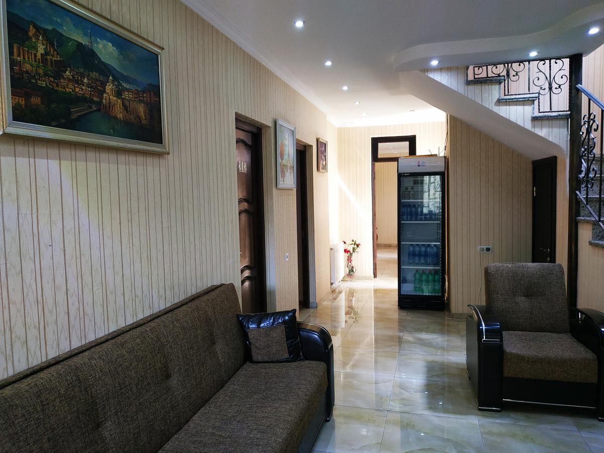 Hotel Lions Tbilisi Bagian luar foto