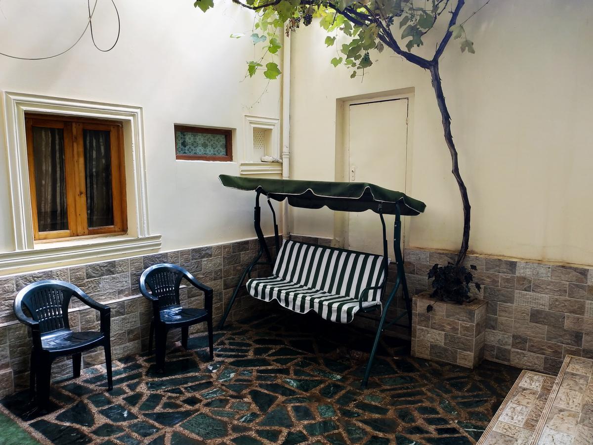 Hotel Lions Tbilisi Bagian luar foto