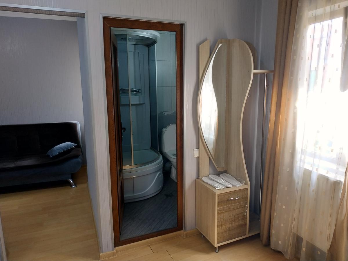 Hotel Lions Tbilisi Bagian luar foto