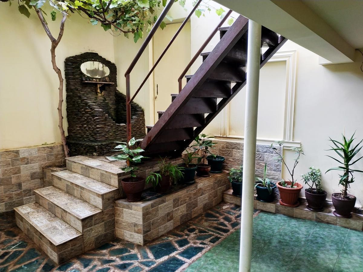 Hotel Lions Tbilisi Bagian luar foto